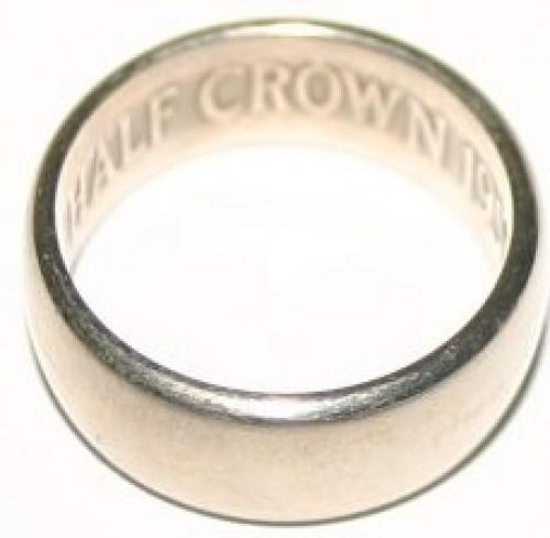 Rare and Unusal Vintage Silver Ring Crafted from 1955 Half Crown Coin