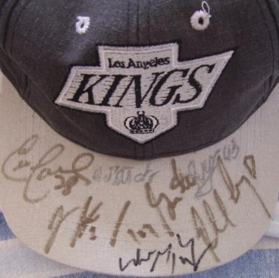 1995-96 Los Angeles Kings autographed cap (Wayne Gretzky Tony Granato Robert Lang)
