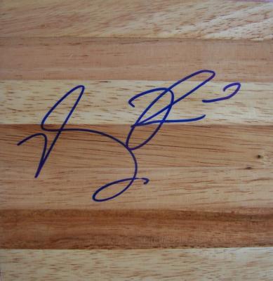 Derrick Rose autographed 6x6 basketball hardwood floor