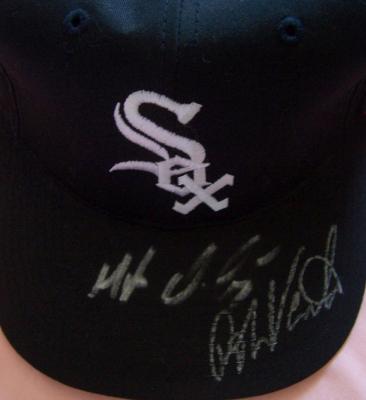 Magglio Ordonez & Robin Ventura autographed Chicago White Sox cap