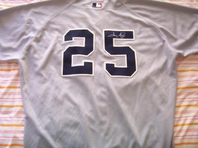 Jason Giambi autographed New York Yankees 2002 game issued jersey