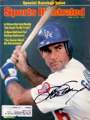 Steve Garvey autographed Los Angeles Dodgers 1982 Sports Illustrated