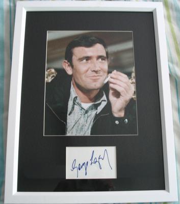 George Lazenby autograph framed with James Bond 007 photo