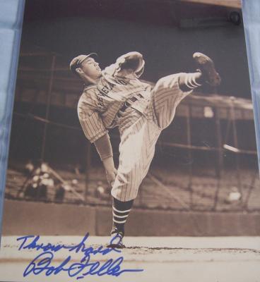 Bob Feller autographed Cleveland Indians 11x14 photo inscribed Throw hard