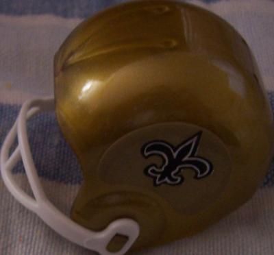 New Orleans Saints vending machine mini helmet