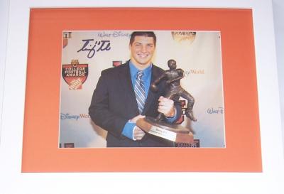 Tim Tebow autographed 2007 Davey O'Brien Trophy 8x10 photo framed