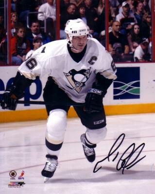 Mario Lemieux autographed Pittsburgh Penguins 8x10 photo