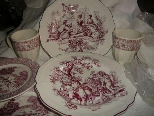 6 Place New England Toile Dinnerware Set