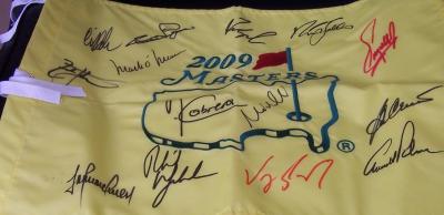 2009 Masters flag autographed by 14 winners (Fred Couples Ben Crenshaw Phil Mickelson Arnold Palmer)