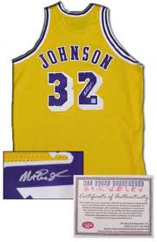 Memorabilia; Magic Jonhson; NBA Memorabilia - Autographed