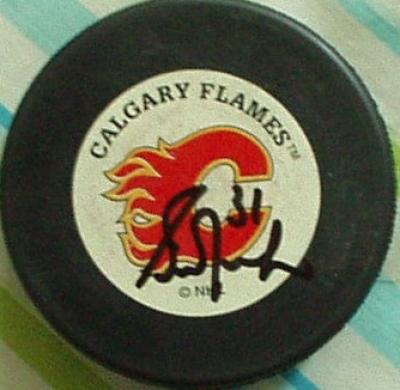 Grant Fuhr autographed Calgary Flames puck