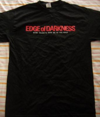 Edge of Darknesss movie promo T-shirt (Mel Gibson)