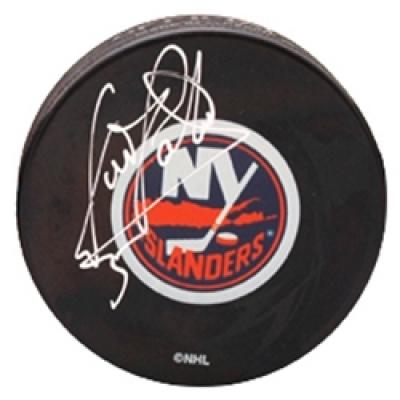 Denis Potvin autographed New York Islanders puck