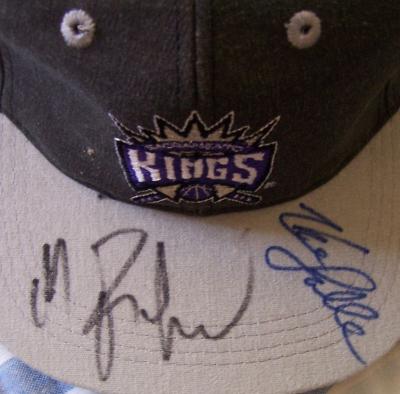 Mitch Richmond & LaSalle Thompson autographed Sacramento Kings cap