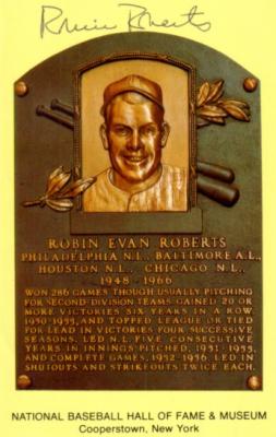 Robin Roberts autographed Baseball Hall of Fame plaque postcard