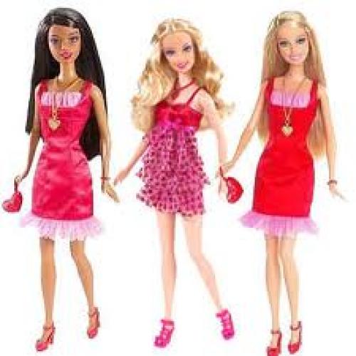 Dolls: Valentine Barbie Dolls
