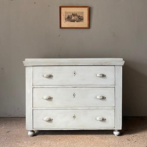 Antique Chest of Drawers UK: John Cornall Antiques