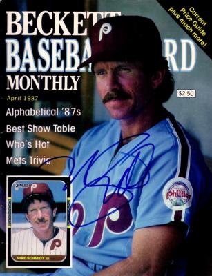 Mike Schmidt autographed Philadelphia Phillies 1987 Beckett Baseball cover