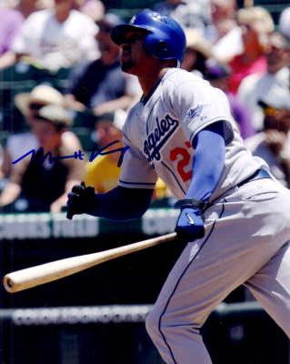 Matt Kemp autographed 8x10 Los Angeles Dodgers photo