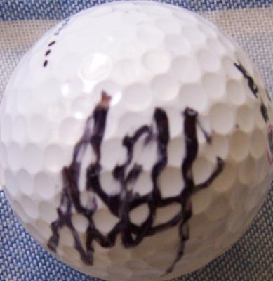 Ai Miyazato (LPGA) autographed golf ball