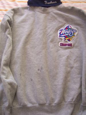 New York Yankees 1999 World Series Champions Majestic sweatshirt