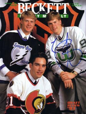 Chris Pronger autographed Hartford Whalers 1993 Beckett Hockey magazine cover