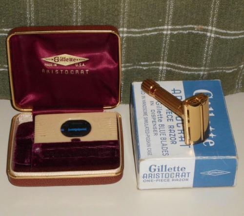 1948 Mint Gillette Aristocrat Safety Razor w Original Case