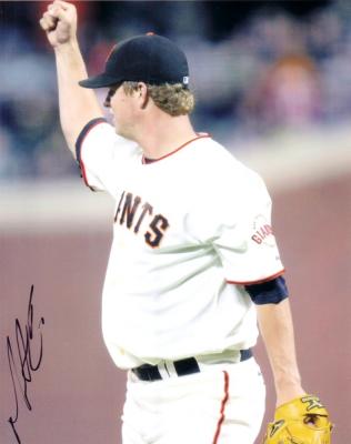Matt Cain autographed San Francisco Giants 8x10 photo