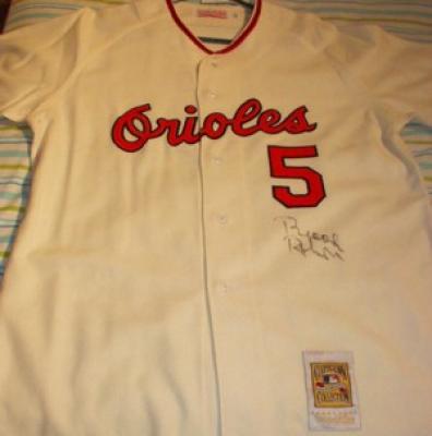 Brooks Robinson autographed Baltimore Orioles 1966 Mitchell & Ness throwback jersey