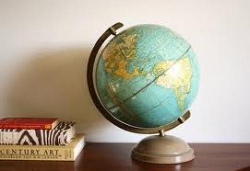 Antiques Globe; 1950 Cram's Universal Globe