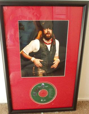 Mick Fleetwood autographed Fleetwood Mac CD matted & framed with 8x10 concert photo