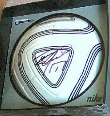Tony Meola autographed Nike soccer ball