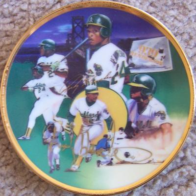 Rickey Henderson autographed Oakland A's mini ceramic plate