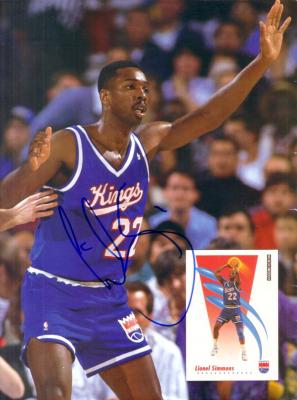 Lionel Simmons autographed Sacramento Kings Beckett Basketball back cover photo