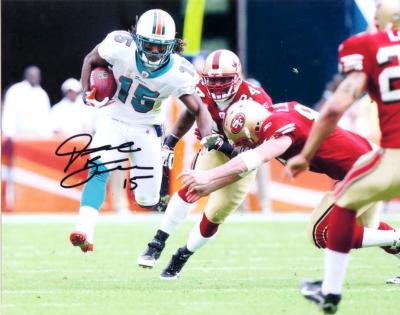 Davone Bess autographed Miami Dolphins 8x10 photo