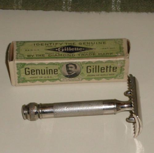 1921-1928 Gillette Ivory Soap Razor w Box