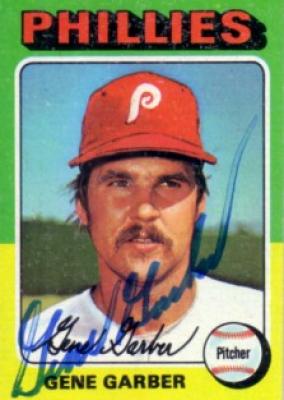 Gene Garber autographed Philadelphia Phillies 1975 Topps mini card