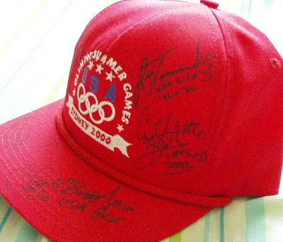 USA Softball stars autographed 2000 U.S. Olympic cap (Lisa Fernandez Michele Smith)