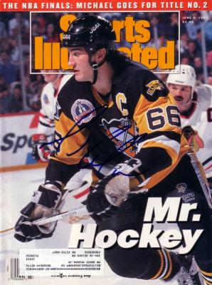 Mario Lemieux autographed Pittsburgh Penguins 1992 Stanley Cup Sports Illustrated