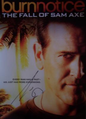 Bruce Campbell autographed Burn Notice Fall of Sam Axe 2011 Comic-Con poster