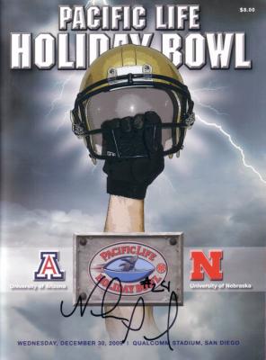Niles Paul (Nebraska) autographed 2009 Holiday Bowl program